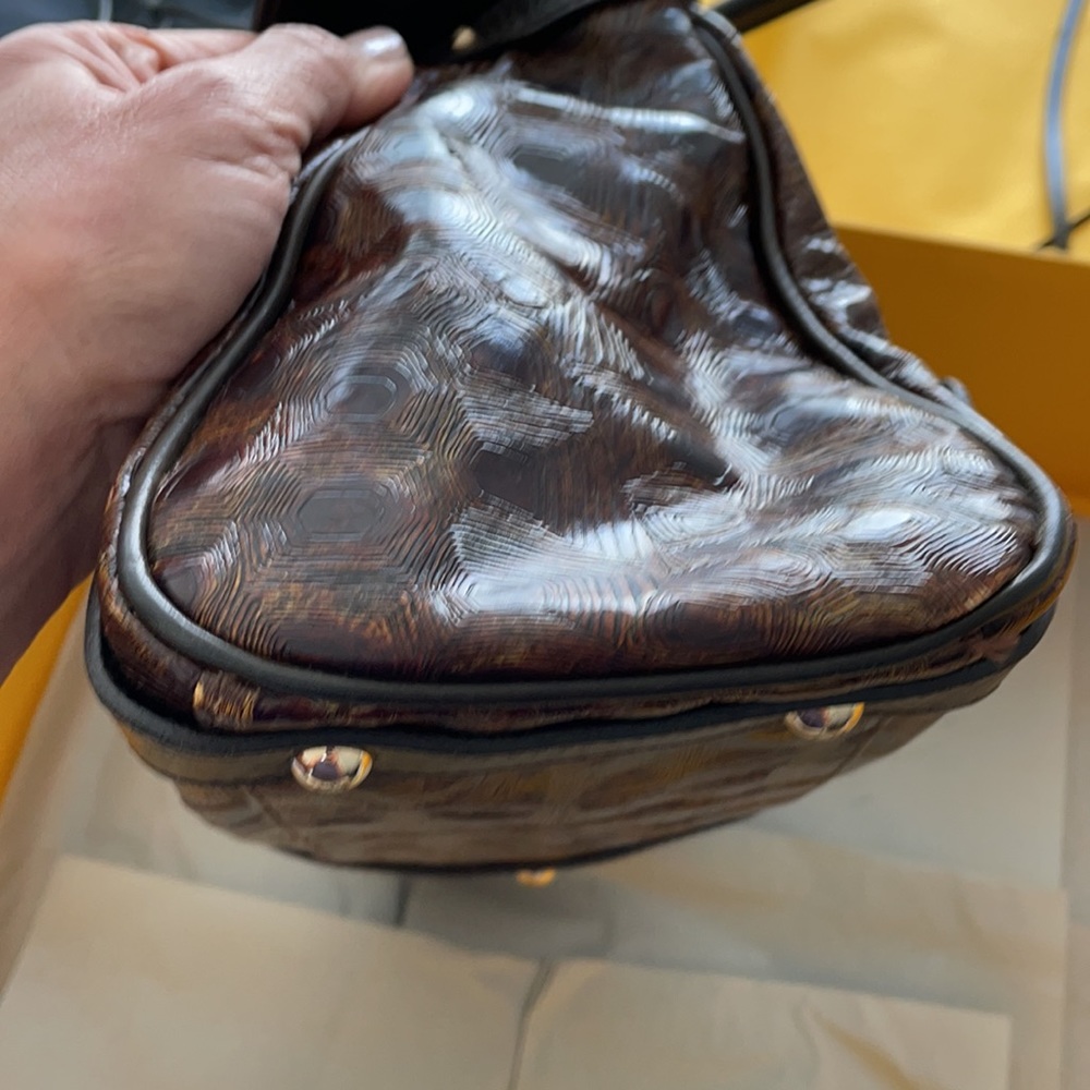 🌺🌸 FENDI Pristine Bag 🌸🌺 - Picture 8 of 15